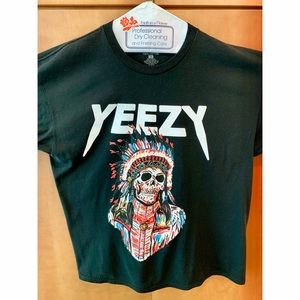 Vintage YEEZUS Tour Kanye West Yeezy T-shirt